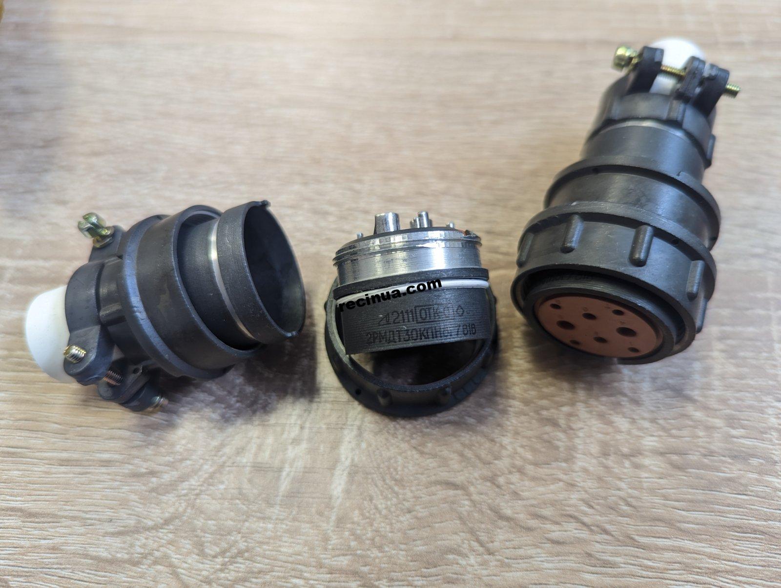 2RMD30KPN8G7V1 OR 2RMDT30KPN8G7V1V