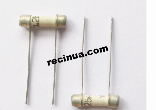 Fuse VP1-2 (4.0A) with acceptance 1
